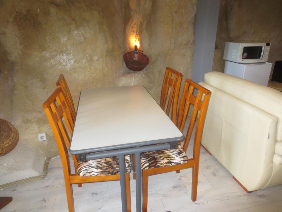 L'Etape Troglo Hotel Vouvray Eksteriør billede